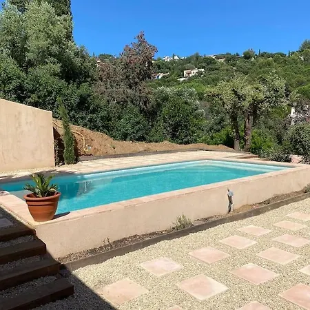 Feriehus Charming House Near Saint-tropez *